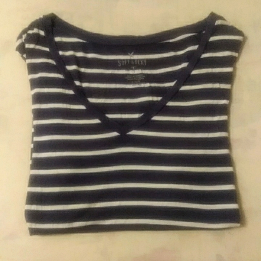 American Eagle Softy & Sexy Tee